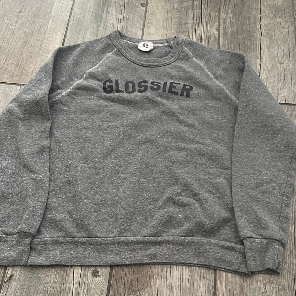 Glossier Gray crewneck